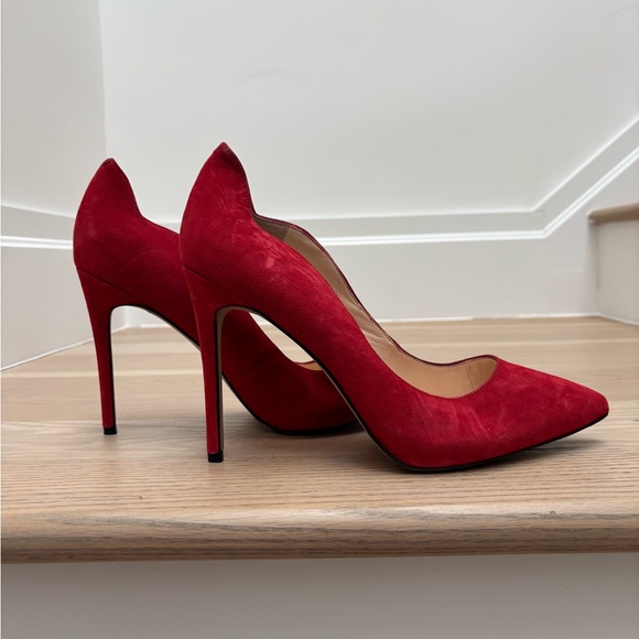 Jessica Simpson Curvy Red Suede Stiletto Pumps - Size 11 - Picture 2 of 6